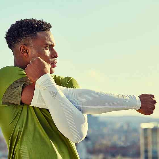 Компрессионные рукава ADIDAS белые S/M ADSL-13023WH Киев
