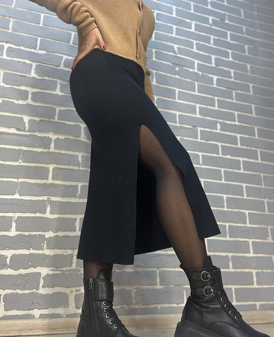 Спідниця жіноча My fashion 891 в'язка тепла розріз французька довжина one size чорна, чорний, one size Київ - фото 17