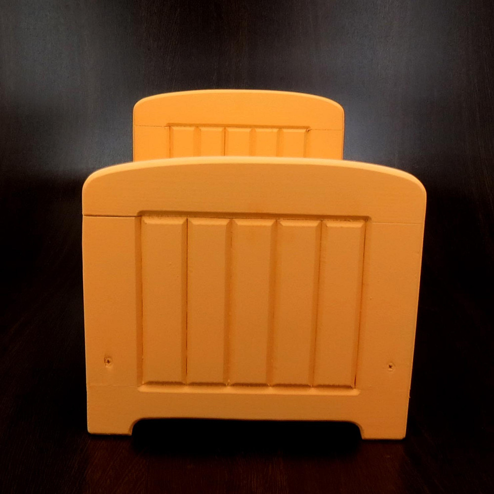 Кровать для кукол 