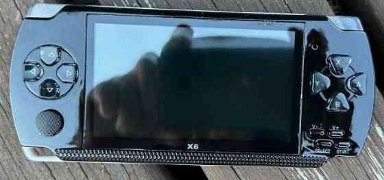 Ігрова приставка консоль. SONY PSP-4,3"/mp5/ 8Gb/ 8мп/ 10 000 ігор. Харків