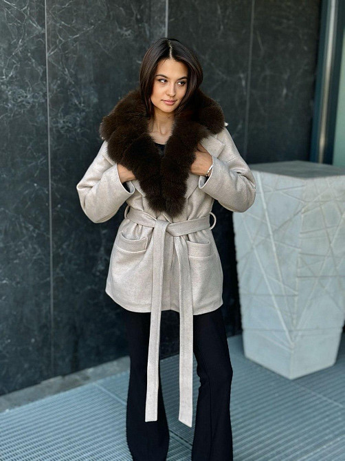 Женское пальто с меховым воротником Бежевый, 54 Харьков - изображение 1