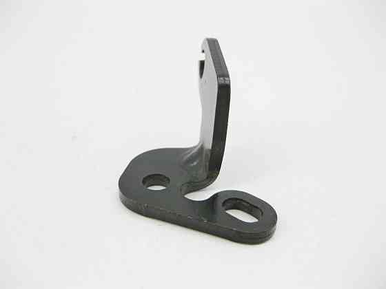 Mercedes-Benz  A2218680214 Кронштейн троса механізму регулювання ременя безпеки переднього правого сидіння S-Class W221 Одесса