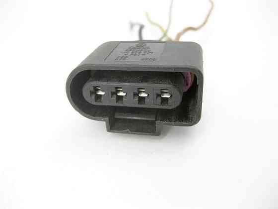 VAG  1J0973724 Електричний роз'єм 4-PIN з проводами VAG Одеса