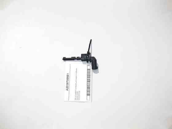 Mercedes-Benz  A2038700951 Датчик рівня охолоджуючої рідини CLS C219 Sprinter W906 W636 Одесса