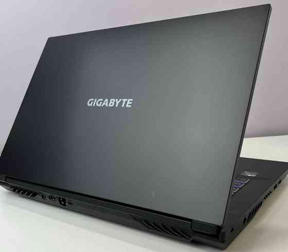 Ноутбук: Gigabyte A7 17.3" Ryzen 7 5800H, RTX 3060 130W ,144Hz, SSD1TB,RAM 16Gb. Київ