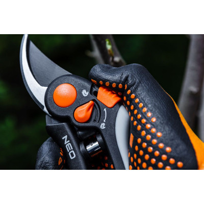 Секатор Neo Tools площинний, d різу 18мм, 200мм, 248г (15-202) Вінниця - фото 9