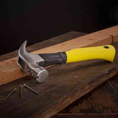 Молоток Sigma з цвяходером 225г фібергласова ручка (магніт) (4315021) Вінниця