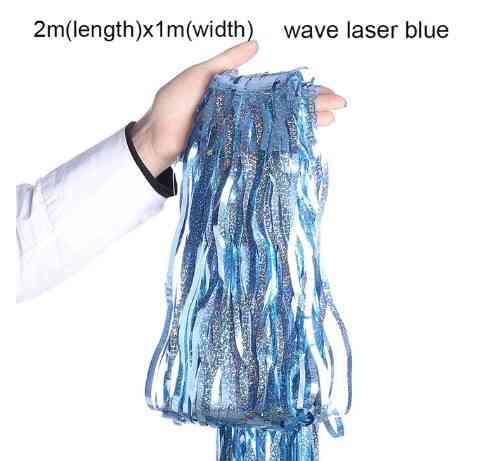 Дощик для фотозони хвилястий з голограмою 2 м на 1 м блакитний Київ