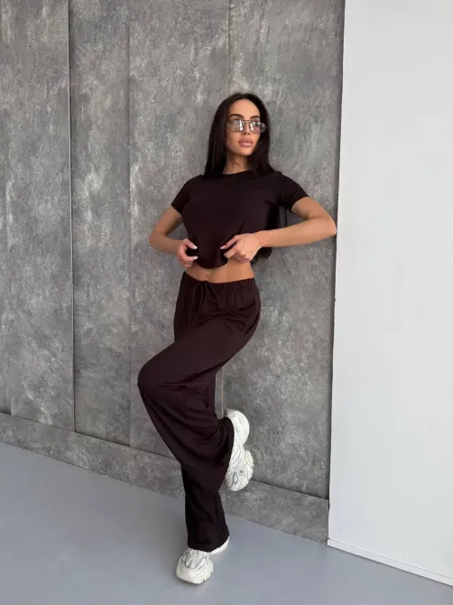 Женский костюм из вискозы с индейкой — базовый комплект футболка + брюки Одесса - изображение 9