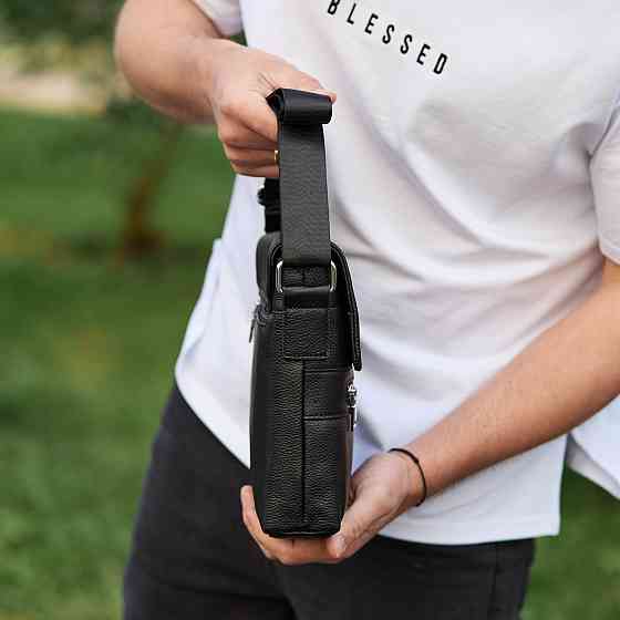 Кожаная мужская сумка-мессенджер 21х23х5.5, сумочка кросс боди через плечо черная Tiding Bag 56230 Киев