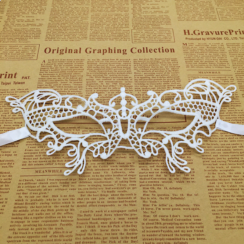 Маска маскарадная из кружева 18 на 8 см белый Киев - изображение 1