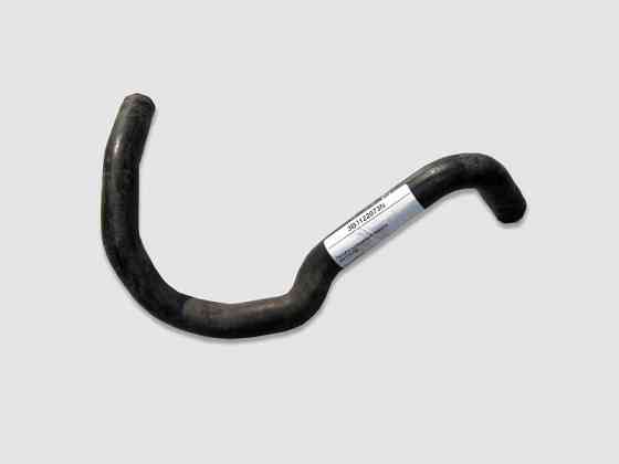 VAG  3B0122073N Патрубок охолоджувальної рідини VW Passat B5 Одесса