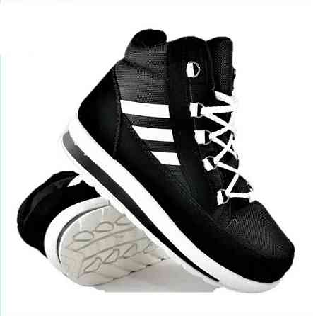 Зимові жіночі Кросівки на хутрі Чорні Снікерси в стилі Ad!das (розміри: 36) Дніпро