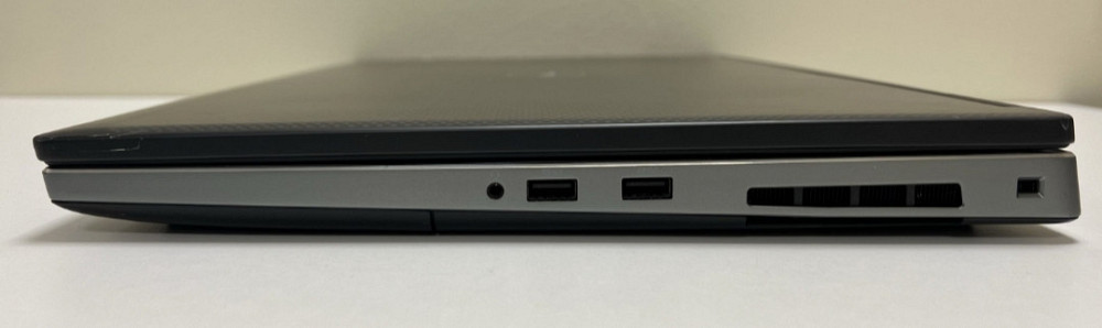 Ноутбук Dell Precision 7730 Xeon E-2176M 64 Гб 512 Гб P3200 6Gb 17,3" FHD IPS Київ - фото 3