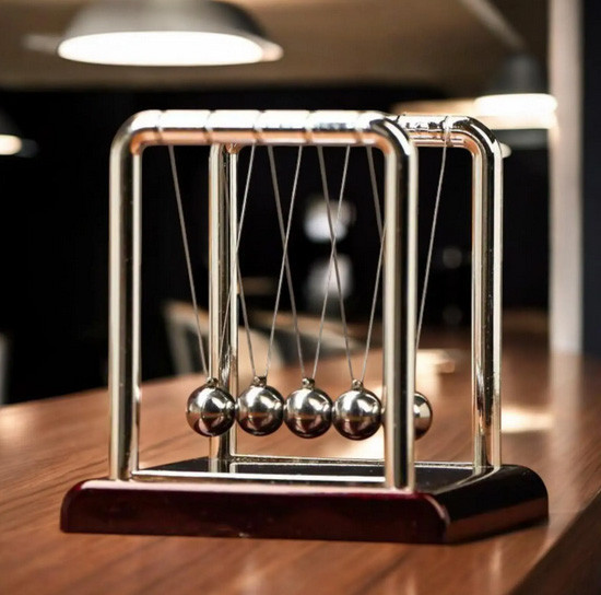 Статуетка настільна Кулі Ньютона Київ - фото 1