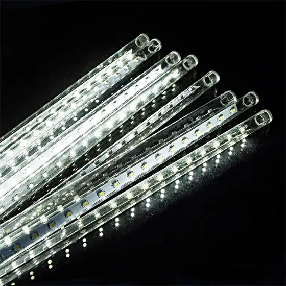 Гирлянда сосульки прозрачный шнур 8 шт, 50 см, белые Коломия