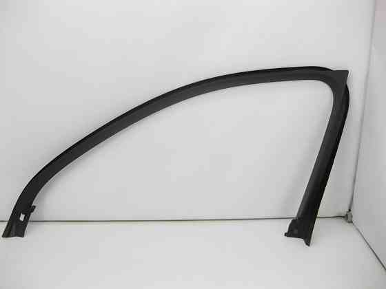 VAG  4M0867587 Облицювання отвору скла двері передньої лівої, внутрішня Одеса