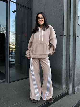 Женский теплый костюм двойка с лампасами из турецкого флиса Бежевый, 42/44 Одесса