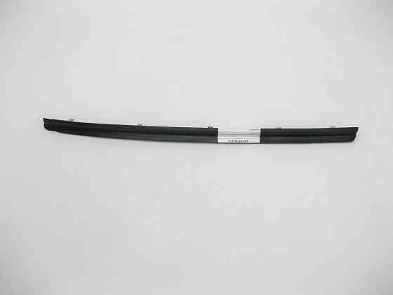 Mercedes-Benz  A2197300378 Ущільнювальна гумка внизу задніх лівих дверей CLS-class C219 Одеса