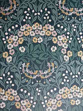 Шпалери флізелінові еко Rasch Sophia 0.53х10 рослинний принт квіти листя маленькі польові на зеленому Київ