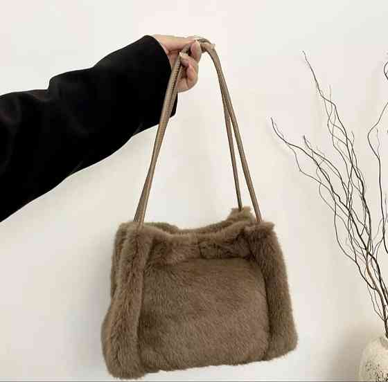 Сумка зі штучного хутра Коричнева Сміла