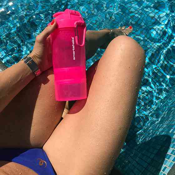 Шейкер спортивний SmartShake Original2GO 600ml Neon Pink Каменское