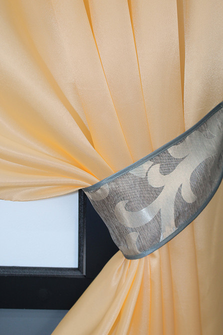 Кухонные шторы VR-Textil № 073к с ламбрекеном и подхватами персиковый с серым 270х170 см (52-0200) Киев - изображение 3