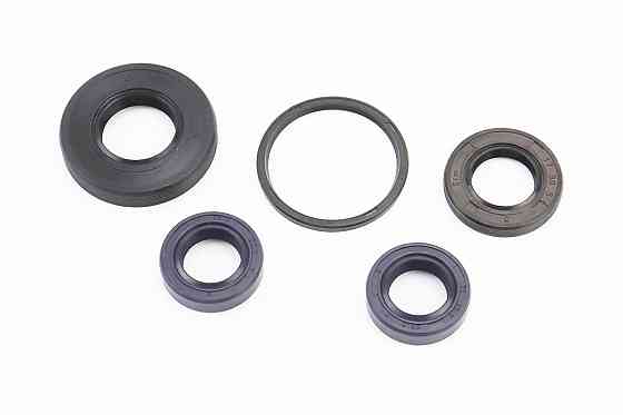 Сальники к-кт 5шт (15,6x25,5x7-2шт; 17x30x5; 24x40x7; 34x39x3) двигуна, Honda DIO Київ