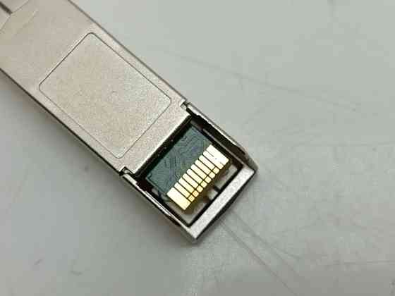 Оптичний трансивер Avago 10Gb SW SFP+ (P/N: AFBR-57R6APZ-NA1 / 332-00011+A0) (товар вживаний) 1 шт Луцк