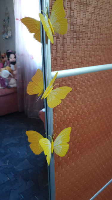 Желтые бабочки на магните - в наборе 12шт. разніх размеров, пластик Киев - изображение 3