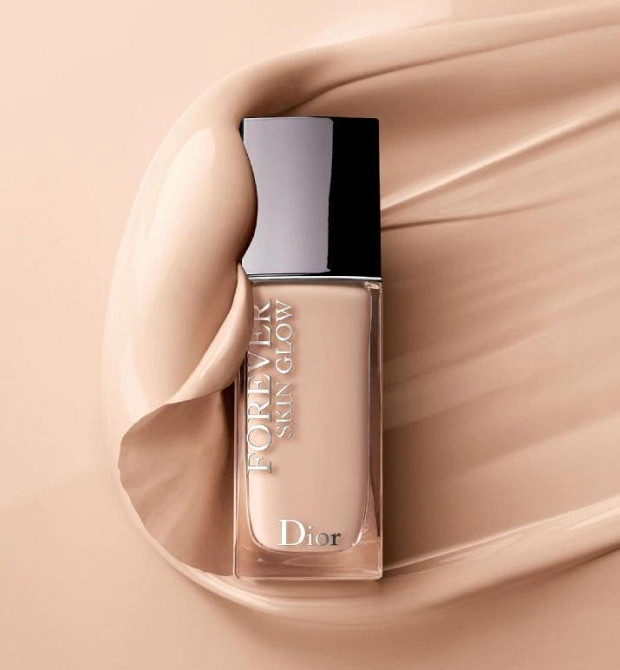 Тональна основа Dior Diorskin Forever Skin Glow Слов'янськ - фото 3