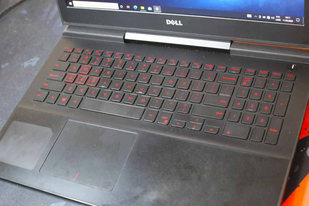 Игровой ноутбук Dell Inspiron 15 7000 Full HD i5-7300HQ / 8 gb / Ssd 256 gb NVMe Идеальное состояние Б\У Киев - изображение 3