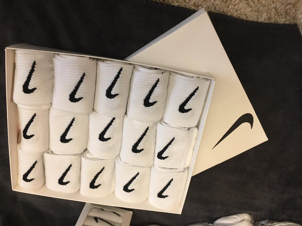 Подарунковий набір шкарпеток Nike 28 шт – стильні чоловічі та жіночі шкарпетки, 100% бавовна, різні розміри Киев - изображение 3