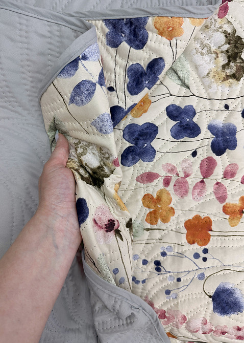 Покривало Decorator Bloomy 210х215 см с разноцветным цветочным принтом (85-174) Київ - фото 2