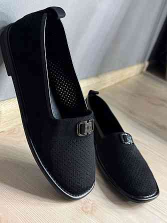 Лофери жіночі Meideli 5231-8 перфоровані еко-замша чорні, 40, 25 см Київ
