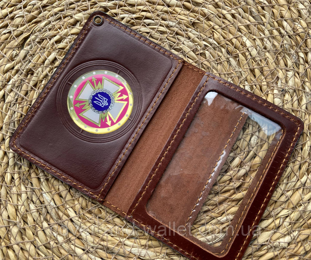 Обложка кожаная ДССЗЗІ держспецзв'язок с пластиковым шевроном Каштан Киев - изображение 3