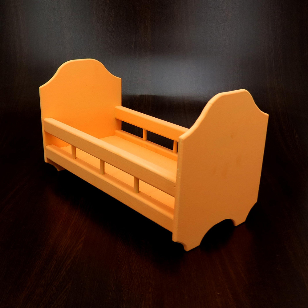 Кровать для кукол 