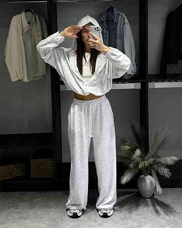 Жіночий стильний повсякденний велюровий костюм Меланж Одеса