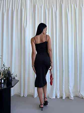 Женское романтическое праздничное миди-платье из плотного микродайвинга Одесса