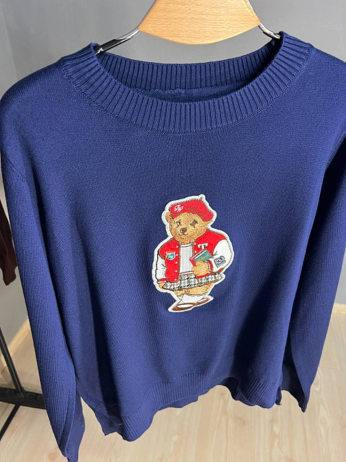 Светр жіночий A-N 2609 з нашивкою ведмедика оверсайз базовий one size, темно-синій, one size Київ - фото 11