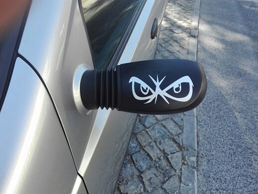 Наклейки на авто Злые глаза на зеркала заднего Киев - изображение 3