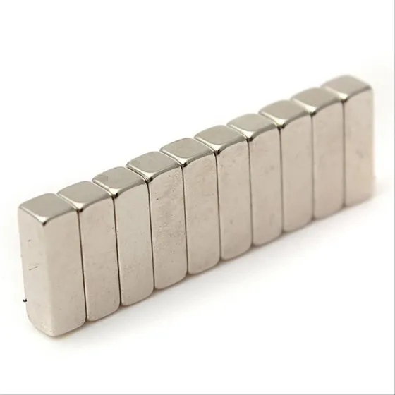 Комплект з 10 потужних неодимових магнітів 15x5x3мм Київ