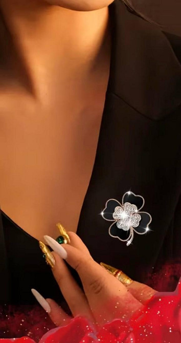 Брошь четырехлистник клевер со стразами декоративное украшение для одежды Киев - изображение 2