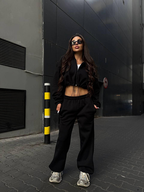 Утеплений жіночий костюм двійка у спортивному стилі тринитка на флісі Чорний, 46/48 Одеса - фото 4