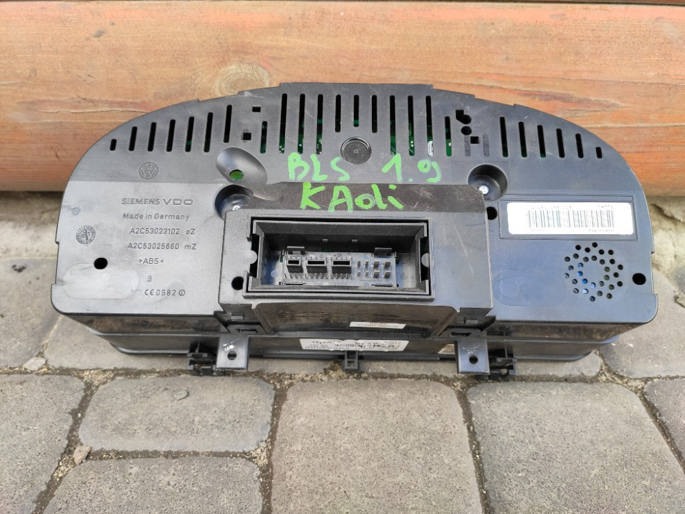 Панель приладів (спідометр) VW Caddy 2004-2010 (1T0920873A) Ковель - фото 2