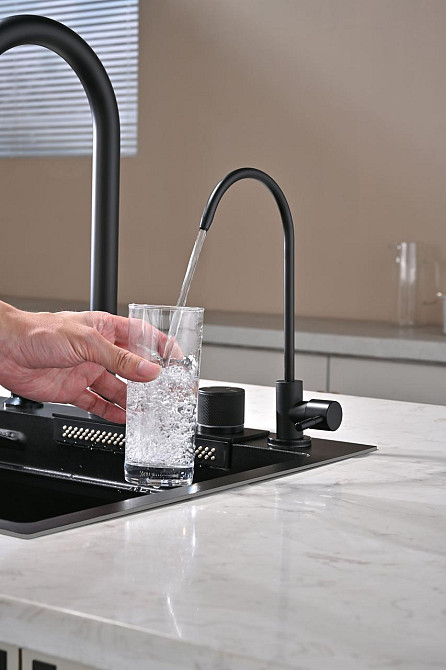 Кухонна мийка водоспад Willda чорна / Nano Black 75x46x22 см (419573246) Київ - фото 7