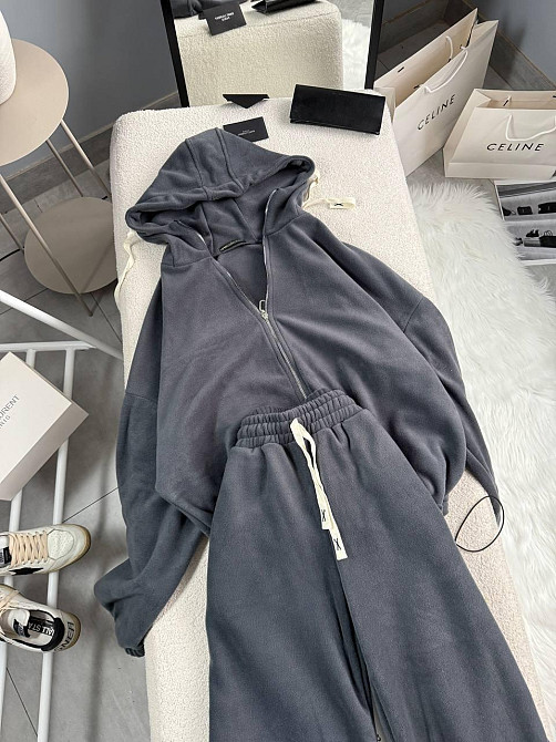 Женский теплый повседневный костюм двойка: кофта и брюки из двухстороннего флиса Графит, 48/52 Одесса - изображение 9