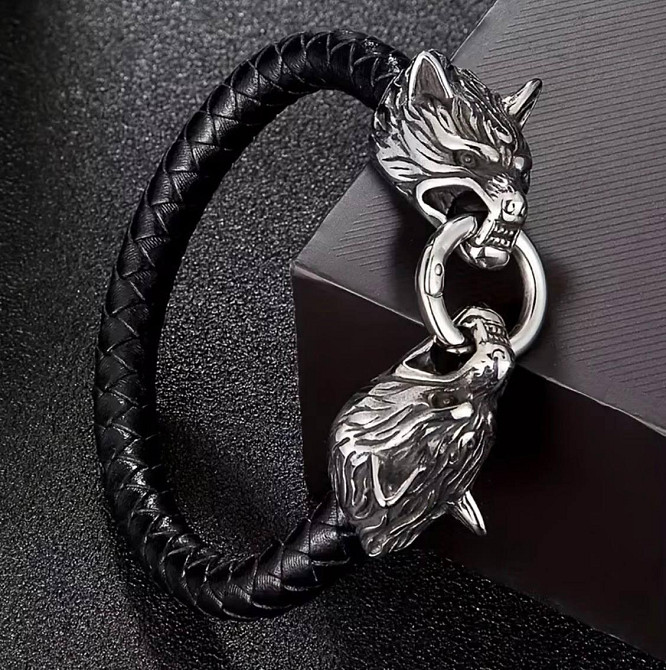 Чоловічий браслет з вовками чорний, плетений браслет зі штучної шкіри, масивний аксесуар Київ - фото 1