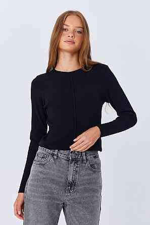 Гольф женский MIX RAY 6730 тонкий свитер короткий шов впереди one size, Чорний, one size Одесса