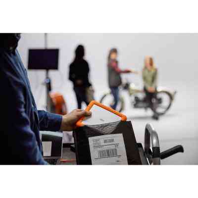 Зовнішній жорсткий диск 2.5&quot; 8TB LaCie (STHT8000800) Вінниця